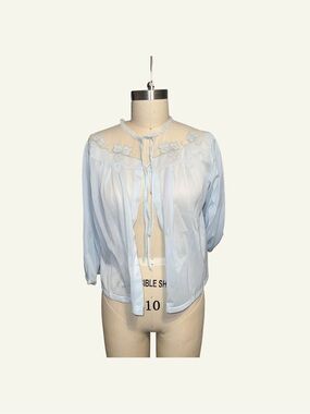 Light Blue Floral Vintage sleepwear